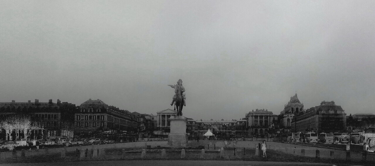 Niklas DC Place d'armes nb