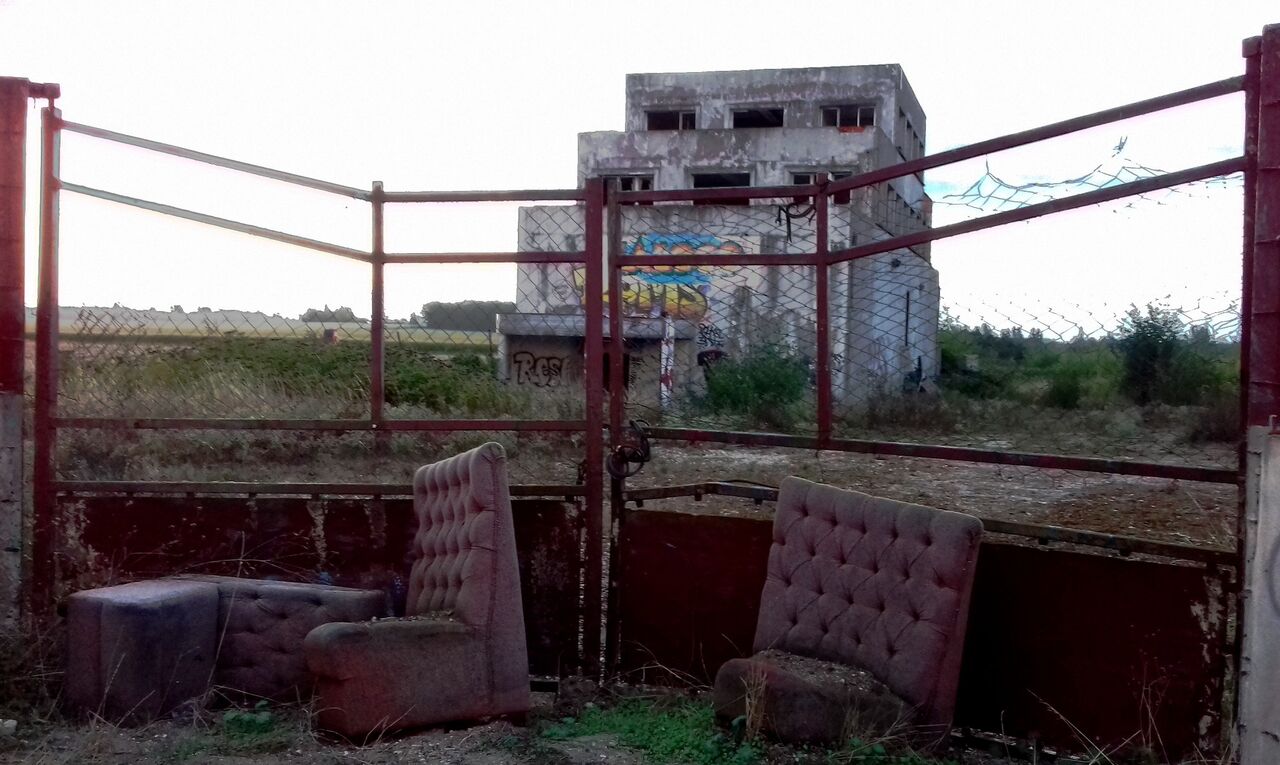 Niklas DC C'est fermé 